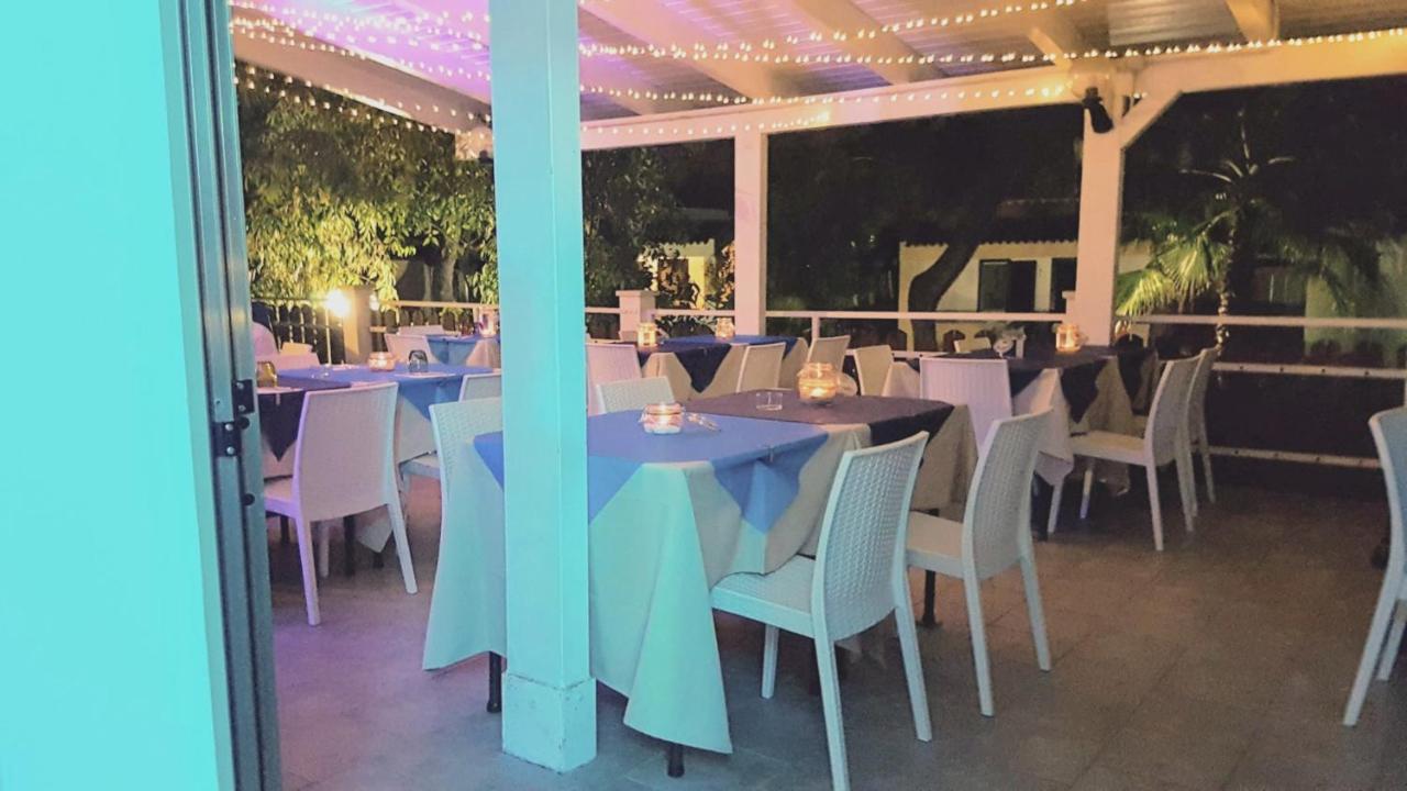 Villaggio Baia Della Tufara ヴィエステ エクステリア 写真